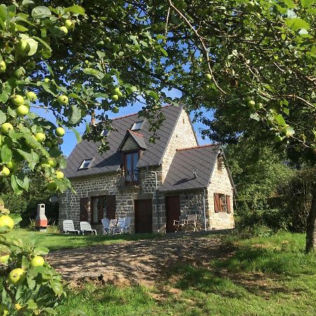The Gingerbread House Cottage Beauficel Exteriér fotografie